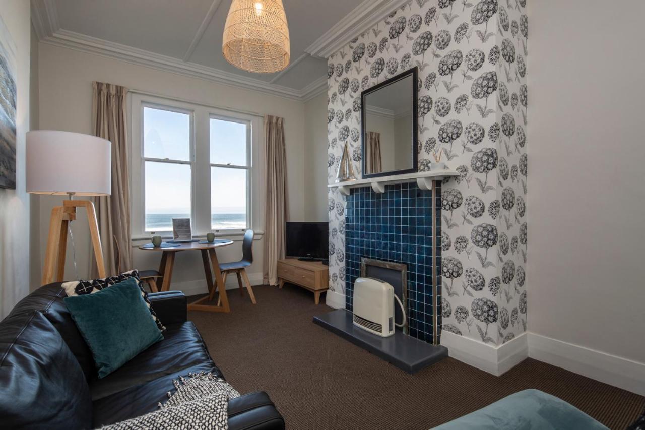 Majestic Mansions - Apartments At St Clair Dunedin Bagian luar foto