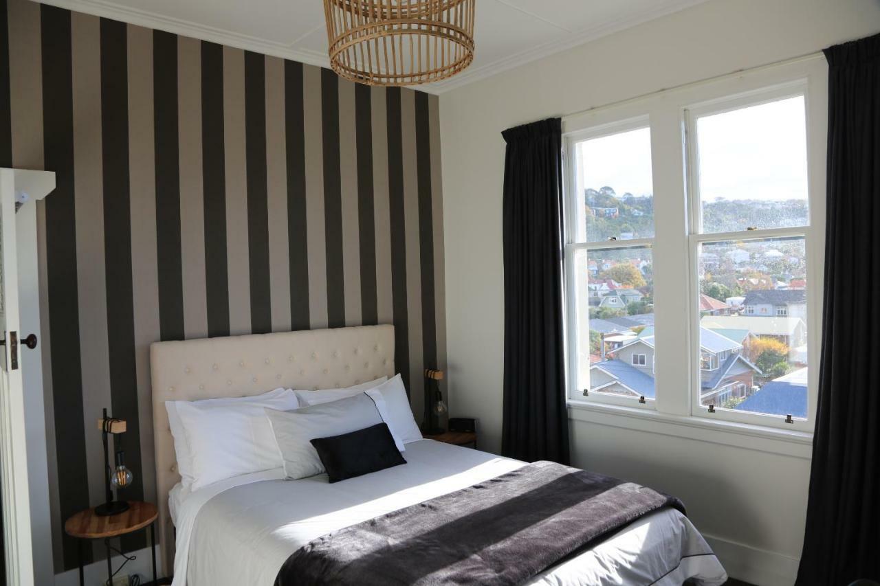 Majestic Mansions - Apartments At St Clair Dunedin Bagian luar foto