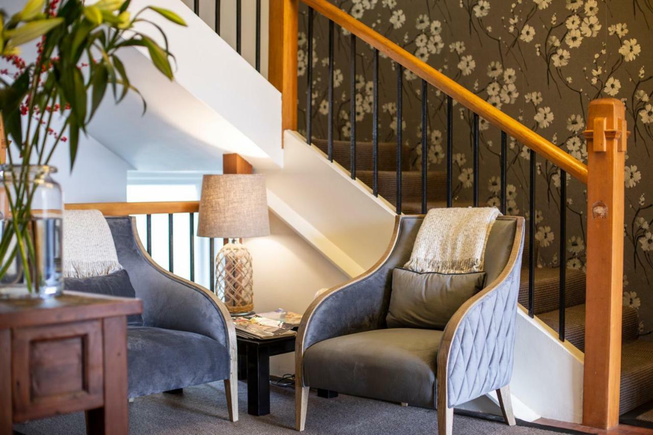 Majestic Mansions - Apartments At St Clair Dunedin Bagian luar foto