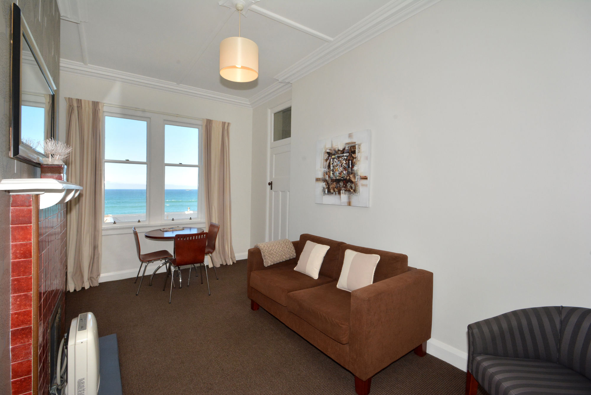 Majestic Mansions - Apartments At St Clair Dunedin Bagian luar foto